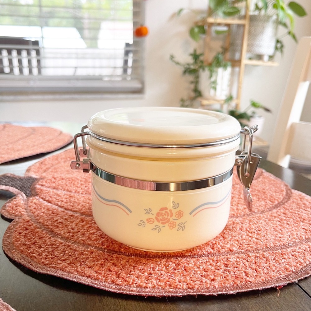 Corelle Coordinates English Breakfast 24oz Acrylic Storage Jar Floral Canister